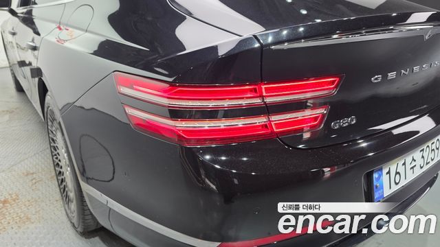 Genesis G80 (RG3) Gasoline 3.5 Turbo 2WD 2022 — фото 23