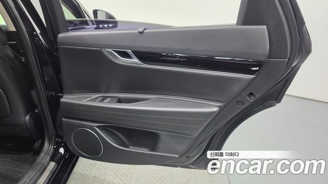 Genesis G80 (RG3) Gasoline 3.5 Turbo 2WD 2022 — фото 25