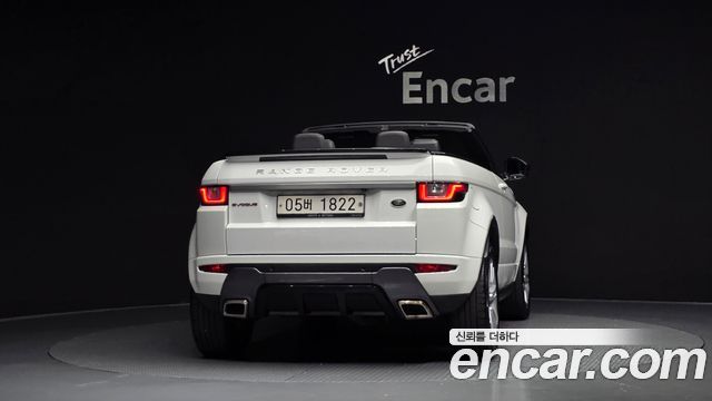 Land Rover Range Rover Evoque 2.0 TD4 SE Dynamic Convertible 2018 — фото 4