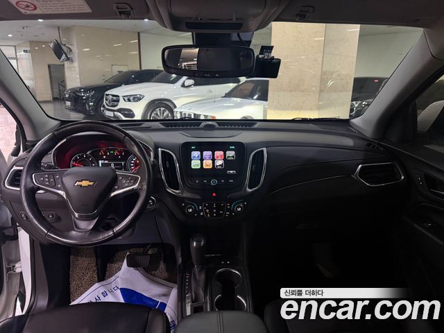 Chevrolet Equinox 2WD Premier 2018 — фото 8