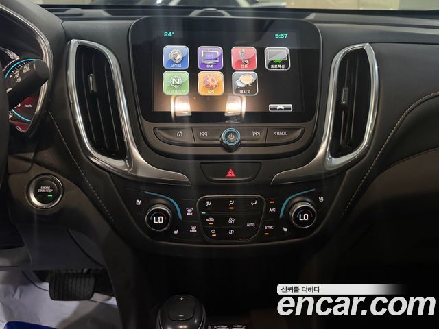 Chevrolet Equinox 2WD Premier 2018 — фото 15