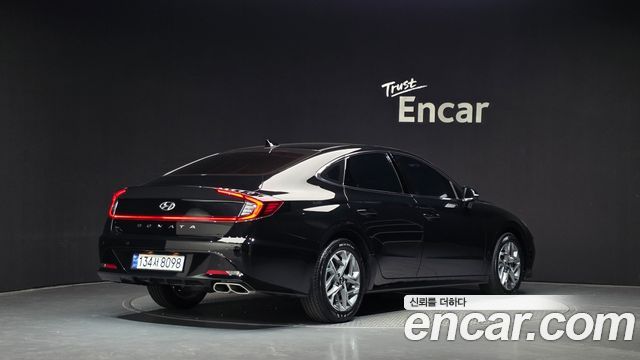 Hyundai Sonata (DN8) 1.6 Turbo Premium Plus 2022 — фото 2