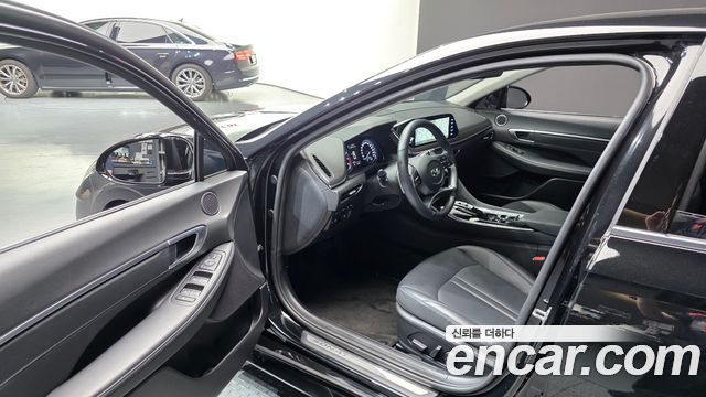 Hyundai Sonata (DN8) 1.6 Turbo Premium Plus 2022 — фото 10