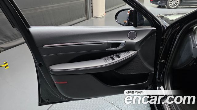 Hyundai Sonata (DN8) 1.6 Turbo Premium Plus 2022 — фото 24