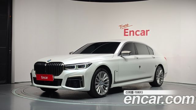 BMW 7 Series (G11) 750Li xDrive