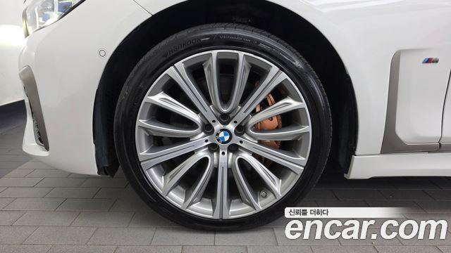 BMW 7 Series (G11) 750Li xDrive 2016 — фото 5