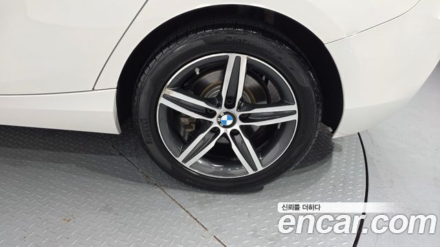 BMW 1 Series (F20) 118d Sport 5Door 2017 — фото 27