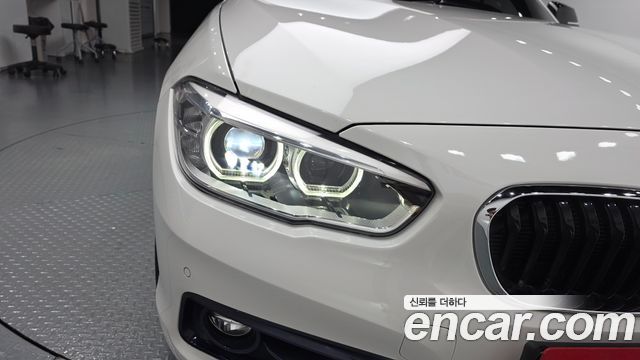 BMW 1 Series (F20) 118d Sport 5Door 2017 — фото 28