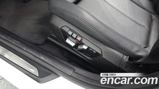 BMW 1 Series (F20) 118d Sport 5Door 2017 — фото 33