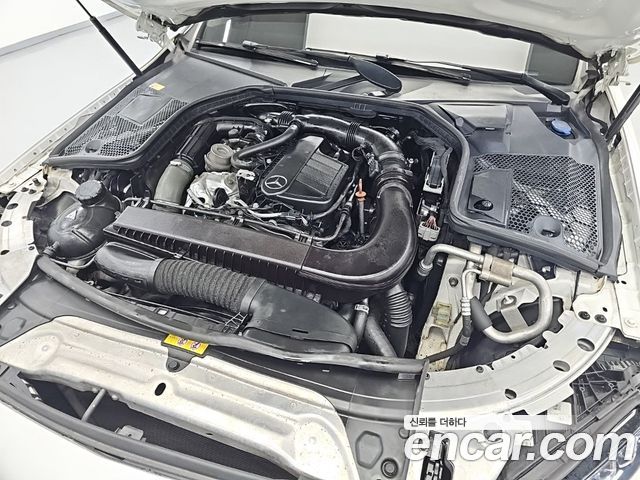 Mercedes-Benz C-Class (W205) C200 d 2017 — фото 5