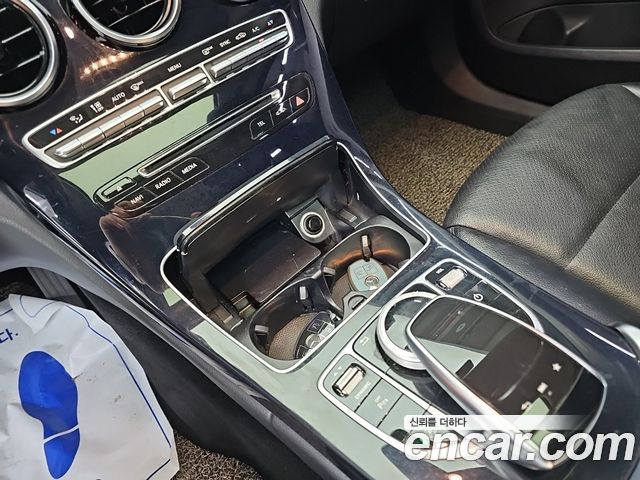 Mercedes-Benz C-Class (W205) C200 d 2017 — фото 10