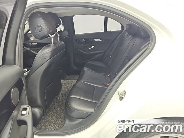 Mercedes-Benz C-Class (W205) C200 d 2017 — фото 16