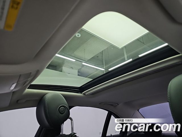 Mercedes-Benz C-Class (W205) C200 d 2017 — фото 17