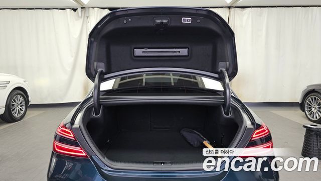 Genesis G70 Gasoline 2.0T 4WD 2022 — фото 24