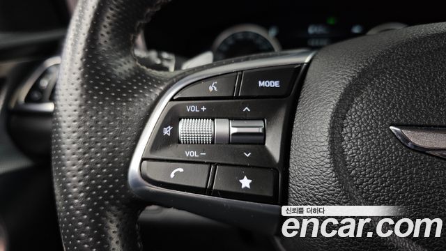 Genesis G70 Gasoline 2.0T 4WD 2022 — фото 40