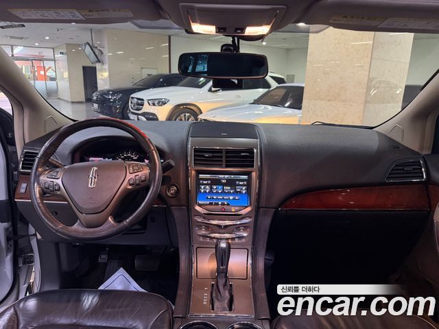 Lincoln MKX 3.7 AWD 2013 — фото 9