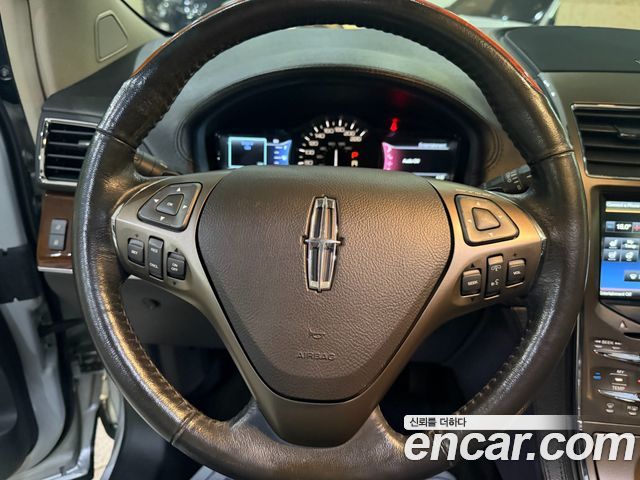 Lincoln MKX 3.7 AWD 2013 — фото 10