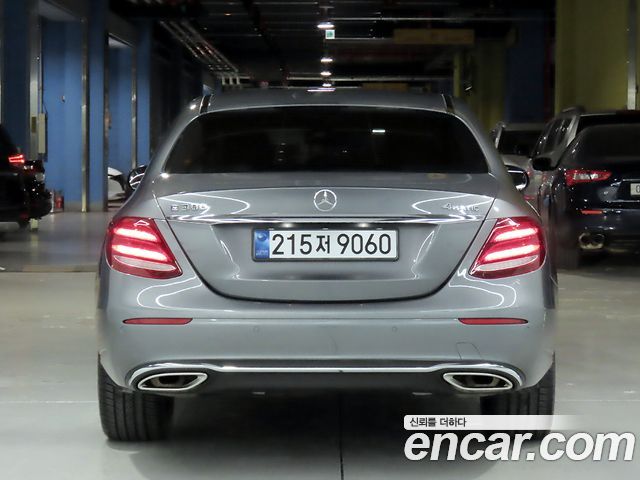 Mercedes-Benz E-Class (W213) E300 4MATIC Avnatgarde 2019 — фото 4