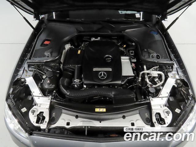 Mercedes-Benz E-Class (W213) E300 4MATIC Avnatgarde 2019 — фото 6
