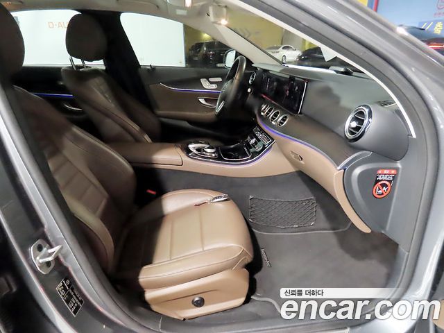 Mercedes-Benz E-Class (W213) E300 4MATIC Avnatgarde 2019 — фото 15