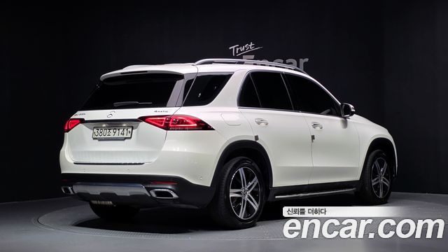 Mercedes-Benz GLE-Class (W167) GLE300d 4MATIC 2019 — фото 2