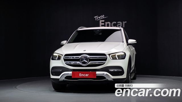 Mercedes-Benz GLE-Class (W167) GLE300d 4MATIC 2019 — фото 3