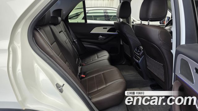Mercedes-Benz GLE-Class (W167) GLE300d 4MATIC 2019 — фото 12