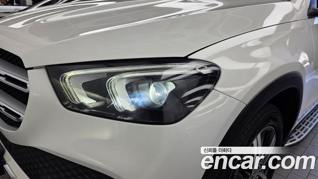 Mercedes-Benz GLE-Class (W167) GLE300d 4MATIC 2019 — фото 22