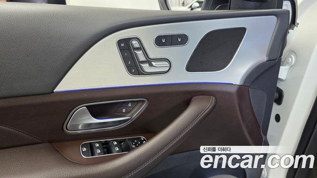 Mercedes-Benz GLE-Class (W167) GLE300d 4MATIC 2019 — фото 31