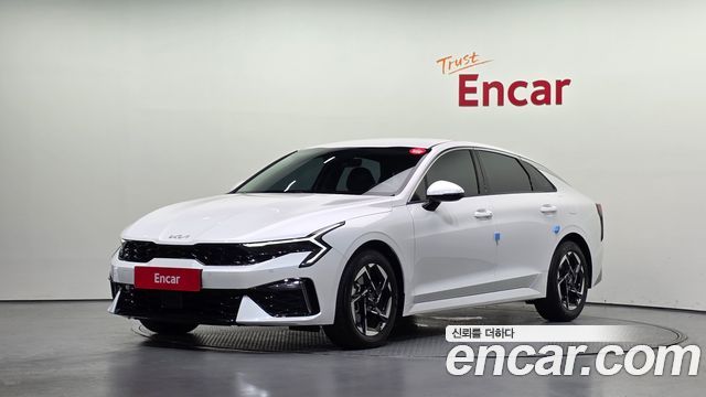 Kia K5 (III) 2.0 Prestige 2024 — фото 1