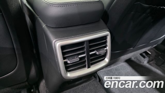 Kia K5 (III) 2.0 Prestige 2024 — фото 19