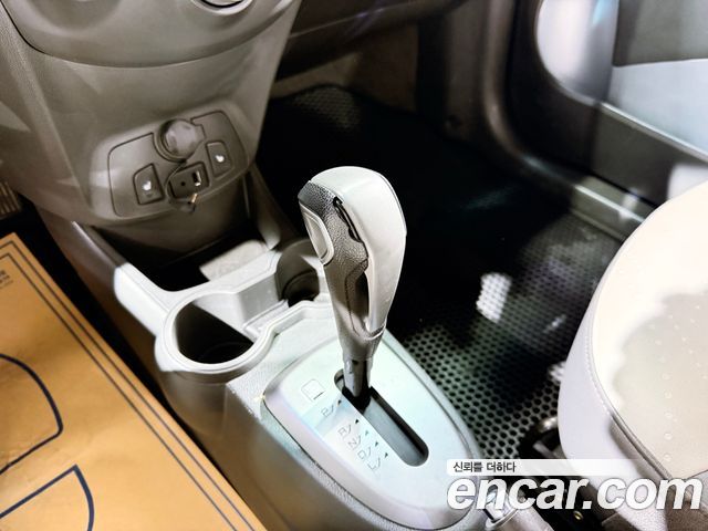 Chevrolet Spark Spark S LT 2014 — фото 10