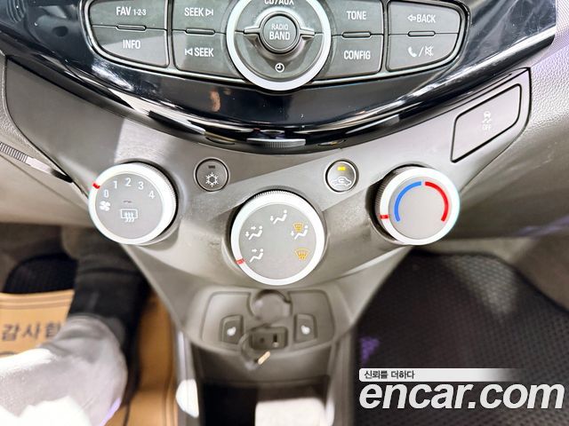Chevrolet Spark Spark S LT 2014 — фото 16