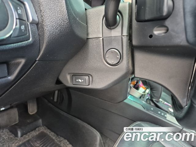 Ford Explorer 2.3 Limited 4WD 5th 2017 — фото 17