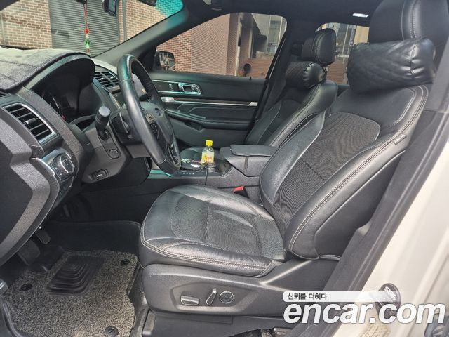 Ford Explorer 2.3 Limited 4WD 5th 2017 — фото 18