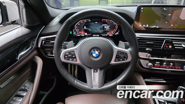 BMW 5 Series (G30) 530i xDrive M Sport Package 2022 — фото 13