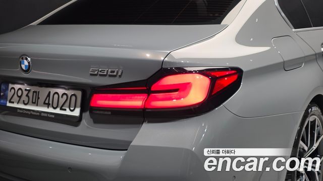 BMW 5 Series (G30) 530i xDrive M Sport Package 2022 — фото 23