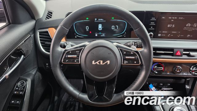 Kia Seltos Gasoline 2.0 2WD Signature 2024 — фото 19