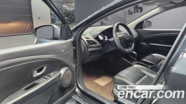 Renault Korea SM3 Neo SE 2015 — фото 10