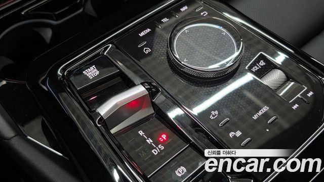 BMW 5 Series (G60) 520i M Sport 2024 — фото 9