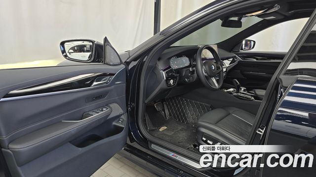 BMW 6 Series GT (G32) 630i xDrive M Sport 2023 — фото 10