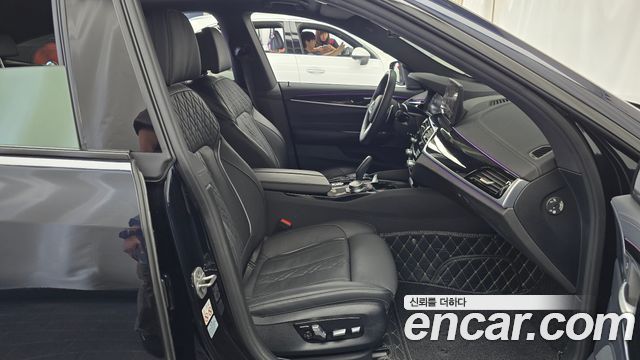 BMW 6 Series GT (G32) 630i xDrive M Sport 2023 — фото 26