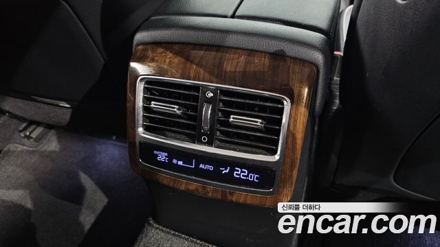 Kia K9 3.8 GDI AWD Platinum 2021 — фото 29