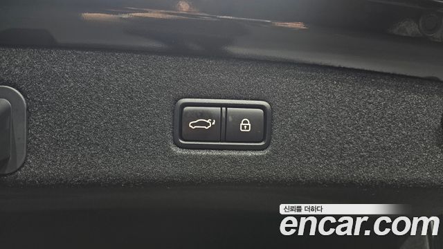 Kia K9 3.8 GDI AWD Platinum 2021 — фото 33