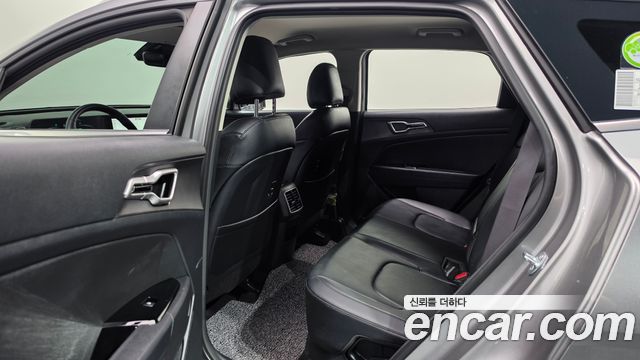 Kia Sportage Hybrid (V) Prestige 2023 — фото 11