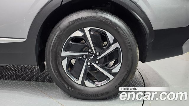 Kia Sportage Hybrid (V) Prestige 2023 — фото 21