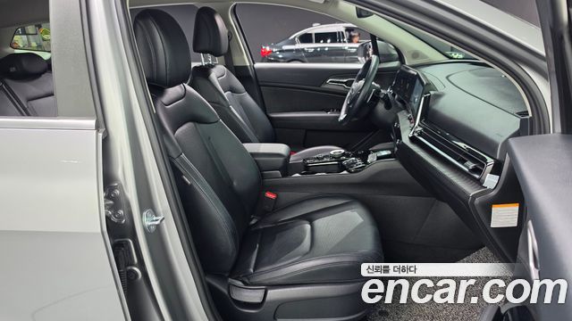 Kia Sportage Hybrid (V) Prestige 2023 — фото 26