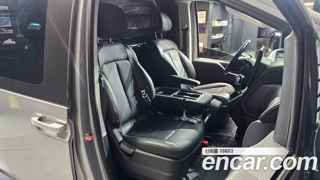Hyundai Staria L3.5 Cargo 3-Seater Modern 2025 — фото 11
