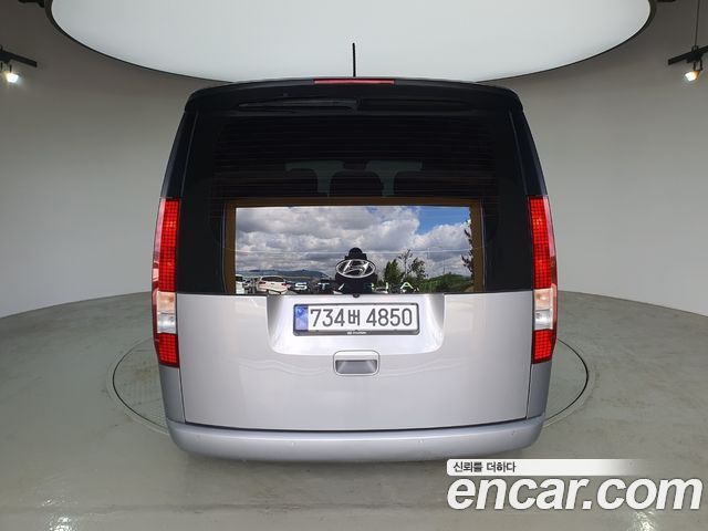 Hyundai Staria L3.5 Tourer 11-Seater Modern 2024 — фото 2