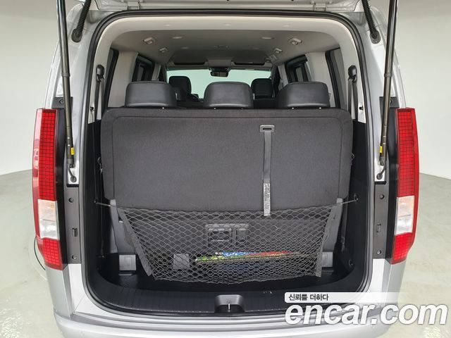 Hyundai Staria L3.5 Tourer 11-Seater Modern 2024 — фото 4
